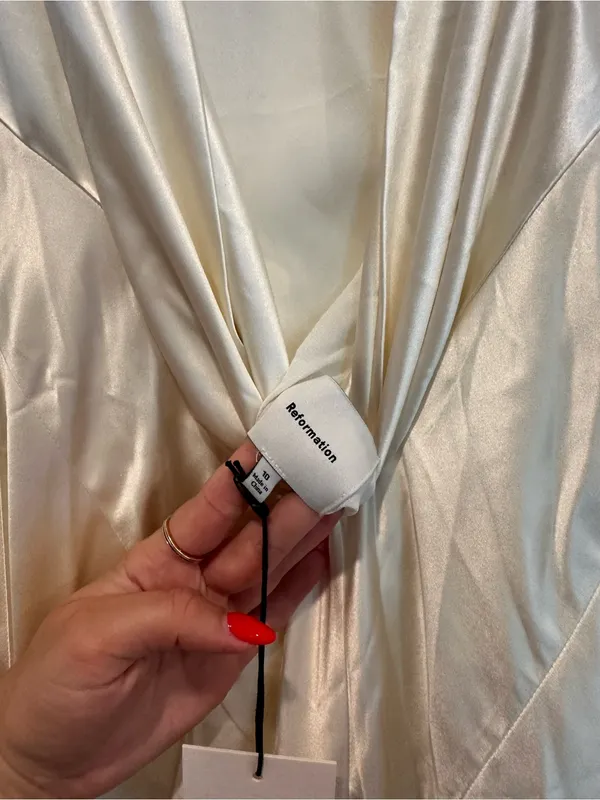 Reformation Isabelle Silk Dress - Image 7