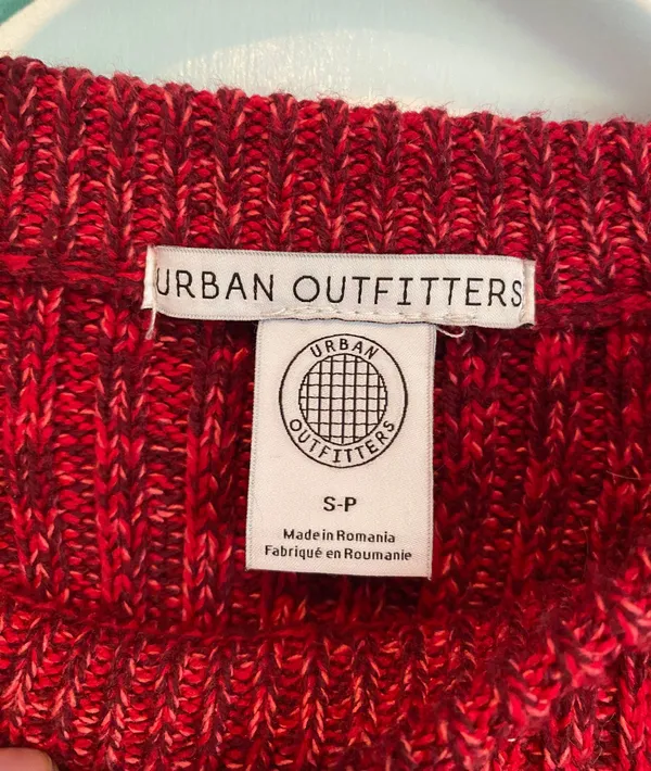 Urban Outfitters Crop Sweater - Image 3