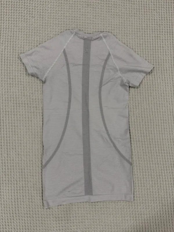 Lululemon Swiftly Short Sleeve - Image 2