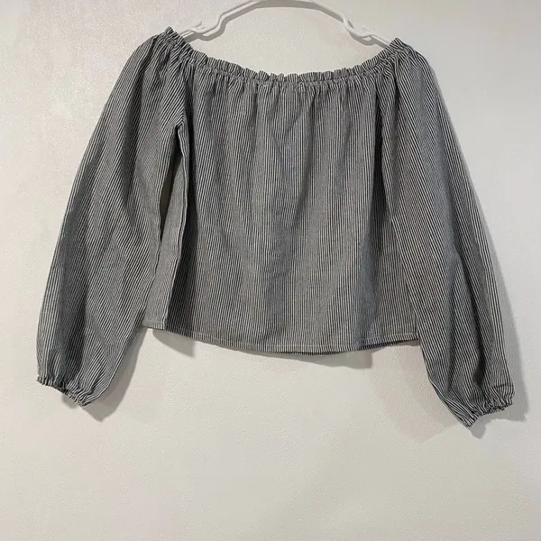 Brandy Melville Pinstripe Off Shoulder Top Black White Long Sleeve - Image 3