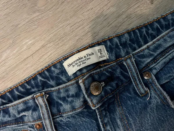 Abercrombie and fitch 90s relaxed Jean high-rise - Image 2