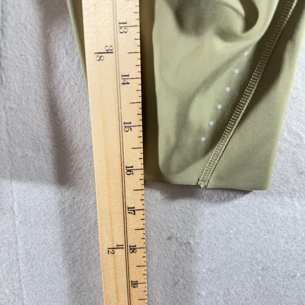 465 | NWT Lululemon Fast and Free HR 8" Shorts Bay Leaf Special Edition Womens 0 - Image 4