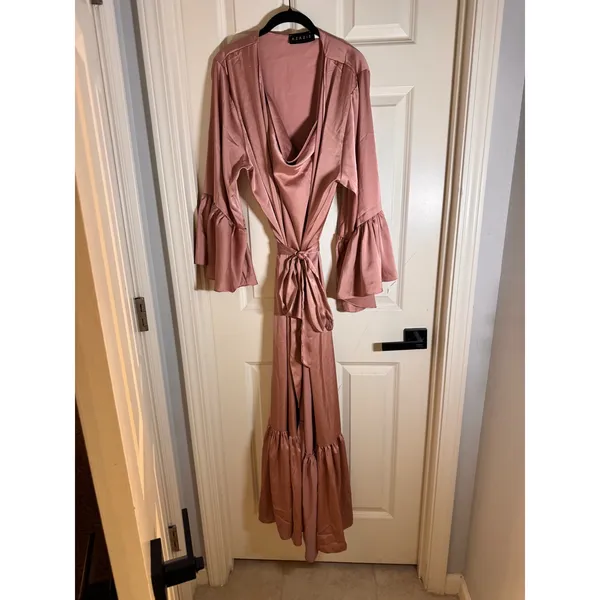 Azazie Satin Robe and Chemise Set Dusty Rose Ruffle Bell Sleeve Bridal Lounge L - Image 3
