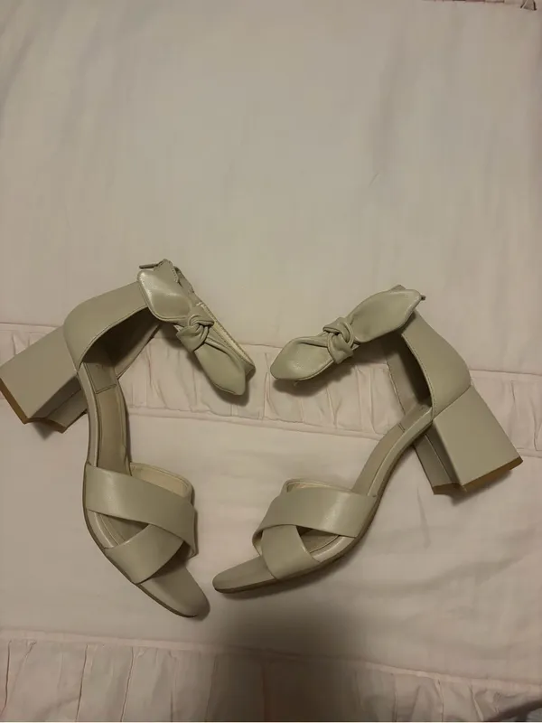 Alex Marie Adeline Leather Bow Block Heel Sandal - Image 2