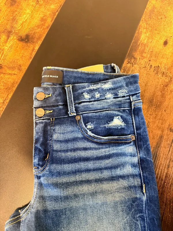 Buckle Black Fit No. 53 Flare Jeans 27x32 - Image 4