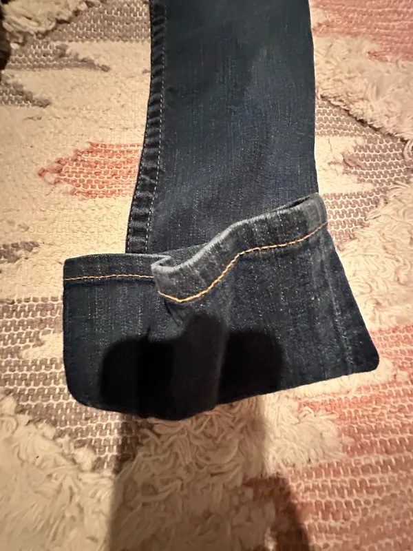 True Religion Dark Wash Bootcut Jeans size26 insean 27.5 in - Image 10
