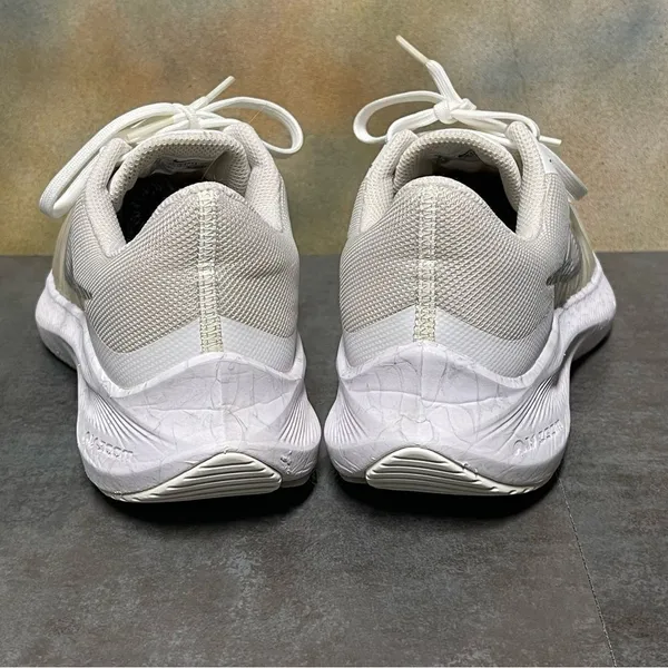 Nike Zoom Winflo 8 CW3421-104 Women's White Metallic Silver Running Shoes Size 8 - Image 6