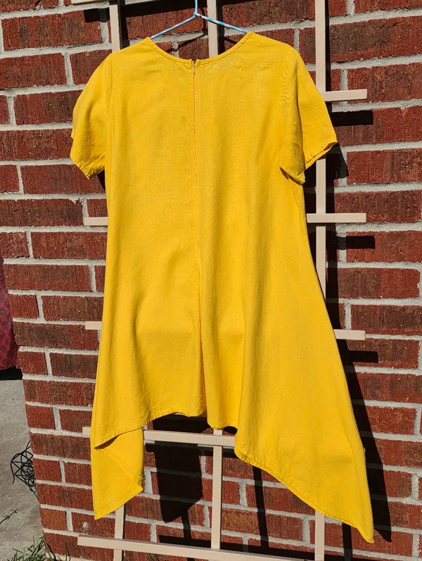 Yellow Linen tunic Short Sleeves Asymetric Hem Medium - Image 10