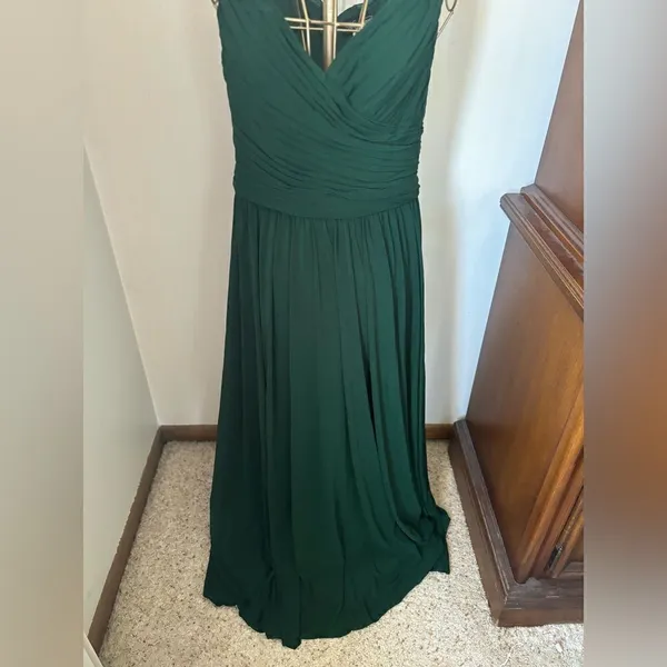 La Femme Green Off Shoulder Ruched Formal Gown Size 8 - Image 6
