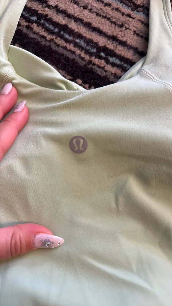 Lululemon tank top - Image 4