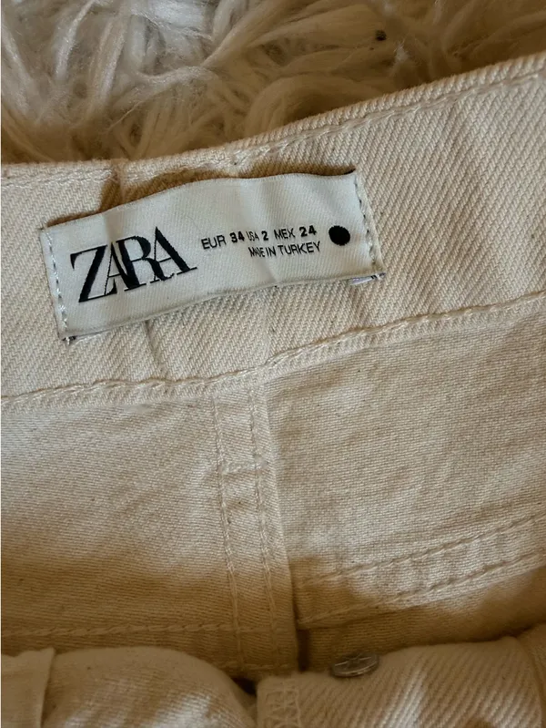 Faded Gold Zara Jeans - Image 3
