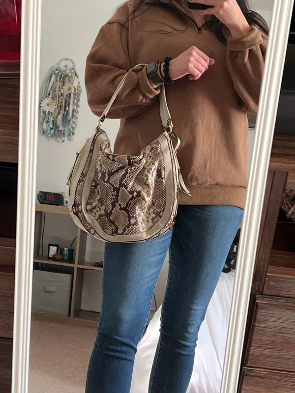 Michael Kors Women’s  Purse - Image 11