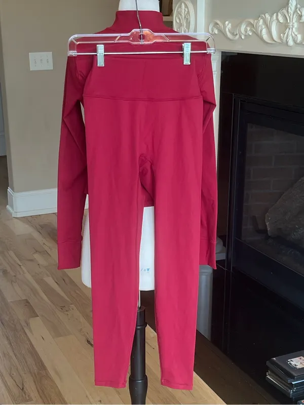 Women's Cranberry Red Active Zip Jacket & Leggings Set New Size XS - Image 8