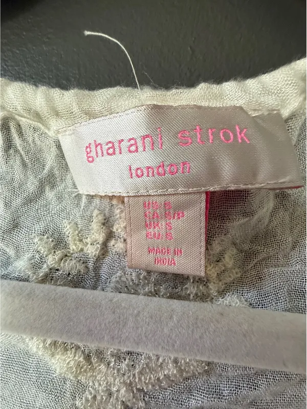 Gharani Strok White Embroidered Sheer Long Sleeve Blouse Size Small - Image 3