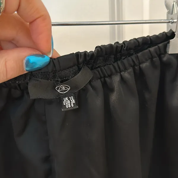 Missguided black satin silky 2 piece pajama set - Image 9