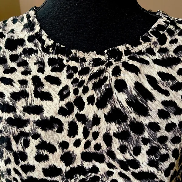 Cato Women’s Top with Peplum in Animal Print - Image 2