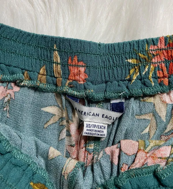 NWT american eagle floral flowy pants - Image 8