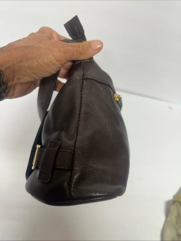 Women's Dark Brown Leather Shoulder Bag with Gold Accents - Image 5