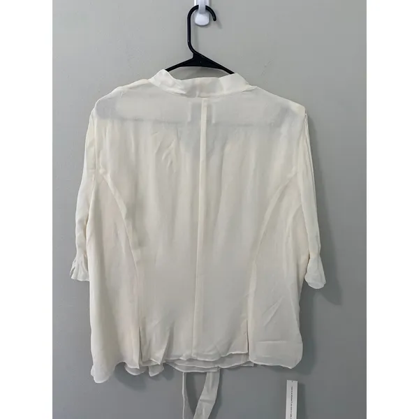 New Reformation x Nara Smith Cloud Egg Blouse Size 18 - Image 3