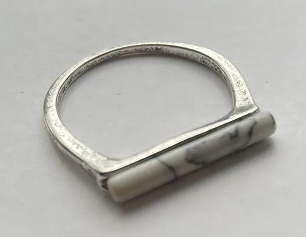 Marble Silver Womens Ring - Image 3