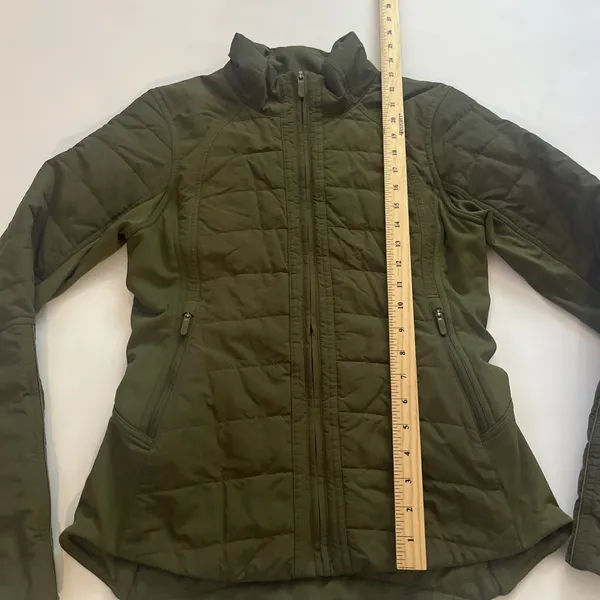 Sz 6 $228 Lululemon Another Mile Jacket Landscape Green No Hood - Image 9