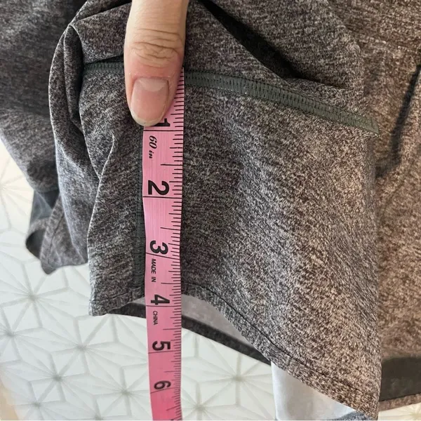 Lululemon Hotty Hot Short II *Long 4" Heather Lux Multi Black - Image 6
