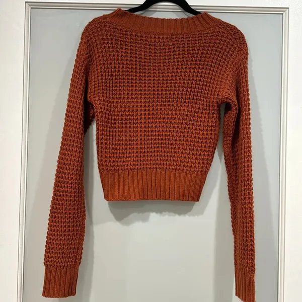 Lulus Women's Rust Orange Cable Knit Crop Crew Neck Sweater Sz Small - Image 5
