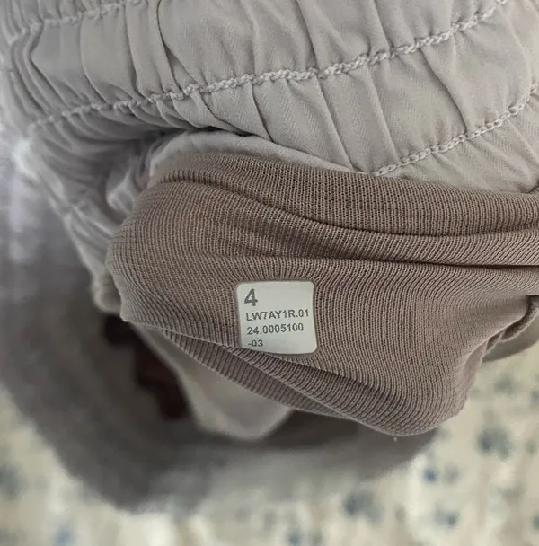 Lululemon Hotty Hots - Image 3