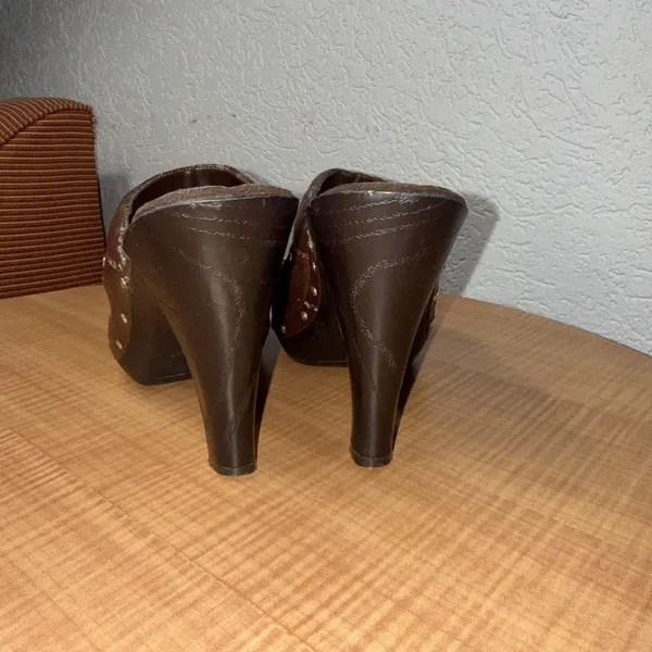 Vintage‎ Y2K Fioni Brown Boho Studded Mule Festival Faux Leather Heels 8.5 - Image 8
