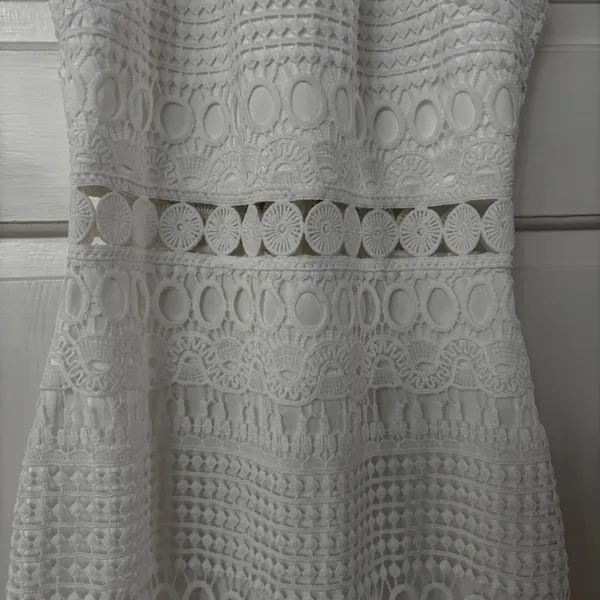 Two Sisters‎ The Label Rivers Dress Size 2 White Lace Illusion Midi Dress Bridal - Image 5