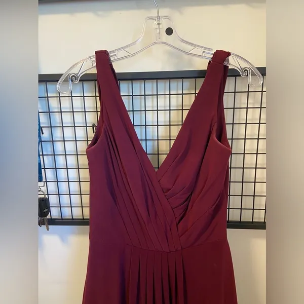 EUC | Sorella Vita women’s floor length gown — size 10‎ - Image 2