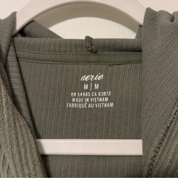 Aerie Ribbed Hoodie Sage Green Size Medium Cropped Sweatshirt Oversized - Image 3