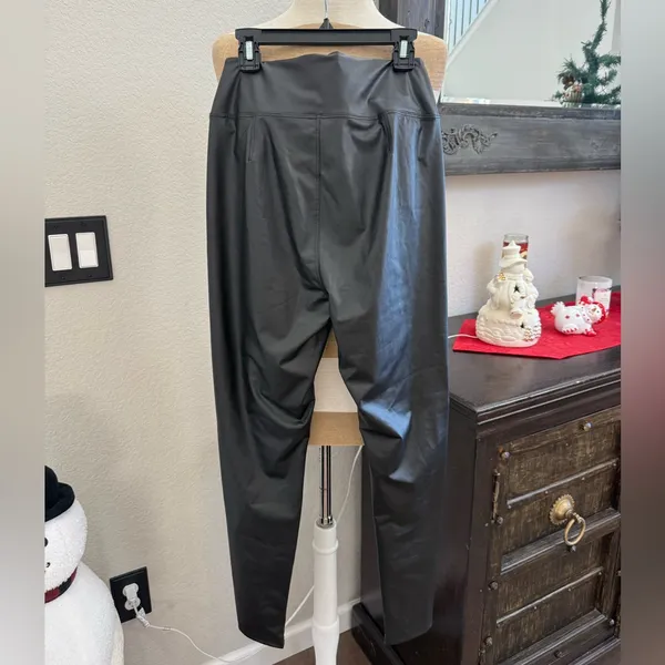 Offline by Aerie Real Luxe faux leather leggings L - Image 3
