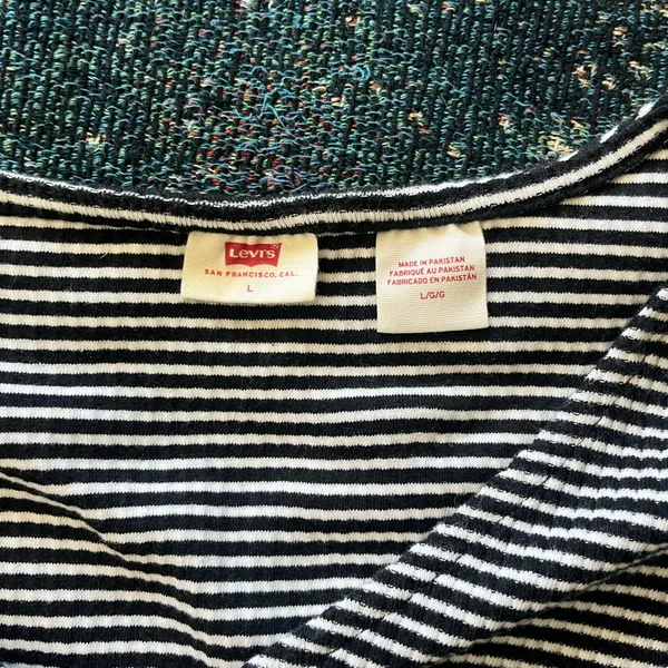 Levi’s Black White Stripe Ribbed Button Front Long Sleeve Women’s Large Top Y2K - Image 13