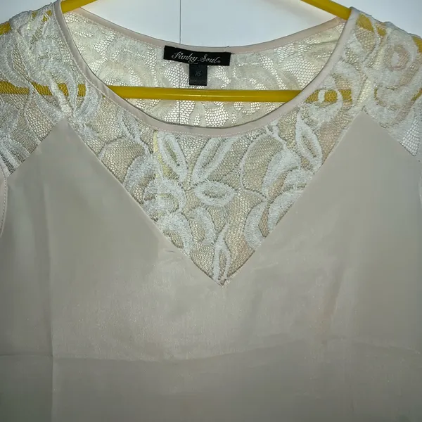 Lace blouse NWT White Size XS - Image 3