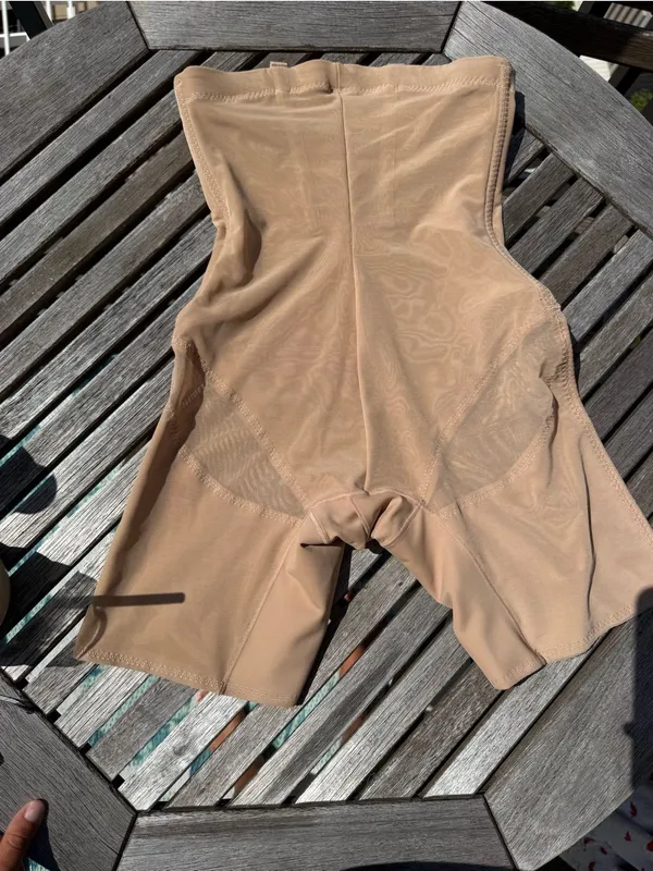 Honeylove High-Waist Beige Shapewear Shorts - Image 4