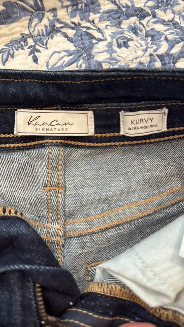 KanCan USA Shorts Kurvy - Image 4
