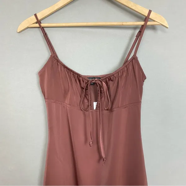 NWT Kendall +‎ Kylie Slip Drsss FLAWS Brown Size XS Midi Tie Milkmaid Satin - Image 5