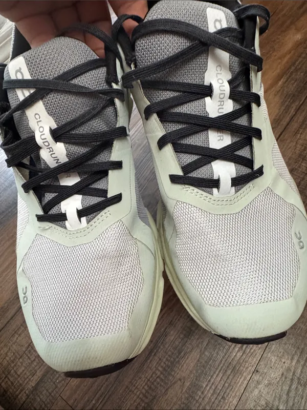 On Cloudrunner running sneakers in the Frost/Aloe colorway - Image 2