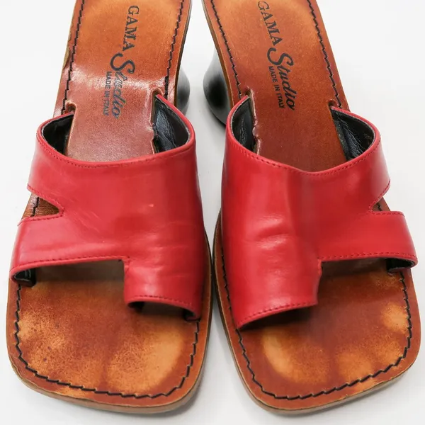Vintage 90s Gama Studio Red Leather Platform Clog Toe Sandals - Image 3
