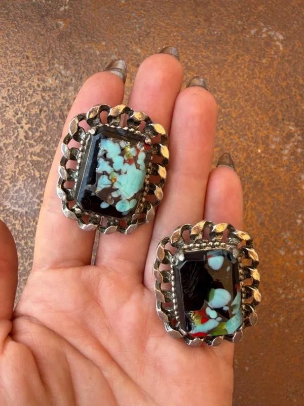 Free People Vintage 70s 80s chunky Turquoise and Black Glass Mable clip on Earrings #boho #statement #summer #y2k - Image 3
