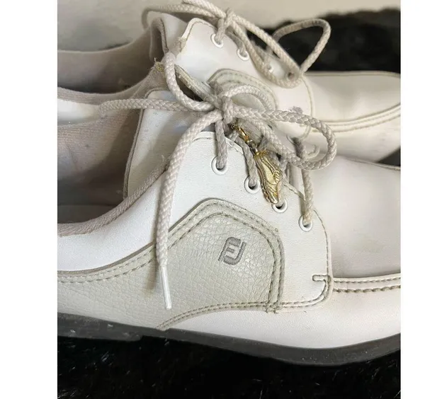 Footjoy GreenJoys Women’s Golf Shoes Size 8.5 White Gray Leather 48704 - Image 3