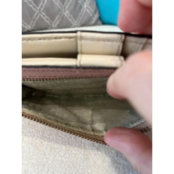 Kate Spade Mikas Pond Stacy Crosshatch Leather bifold wallet‎ pink - Image 7