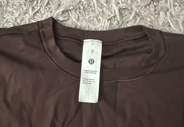 Lululemon Wundermost Ultra-Soft Nulu Crewneck Cropped T-Shirt - Image 4