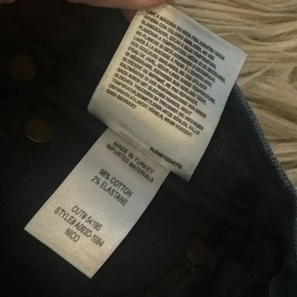 Agolde Nico distressed jeans size 26 - Image 6
