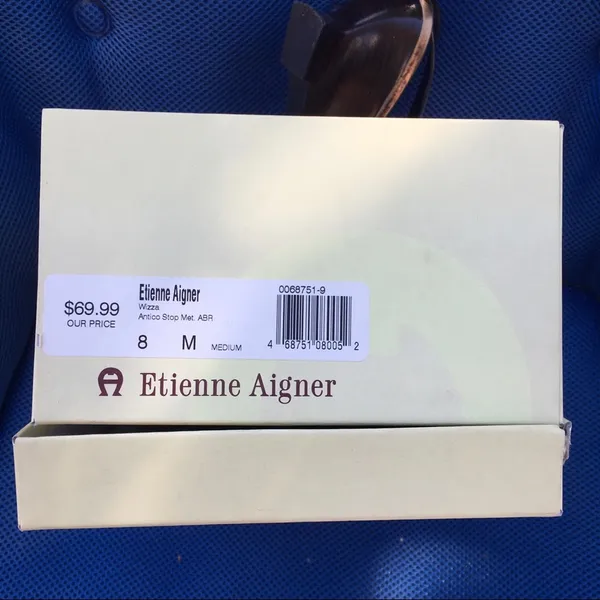 FINAL MARKDOWN Ladies etienne aigner sandals 8 - Image 4
