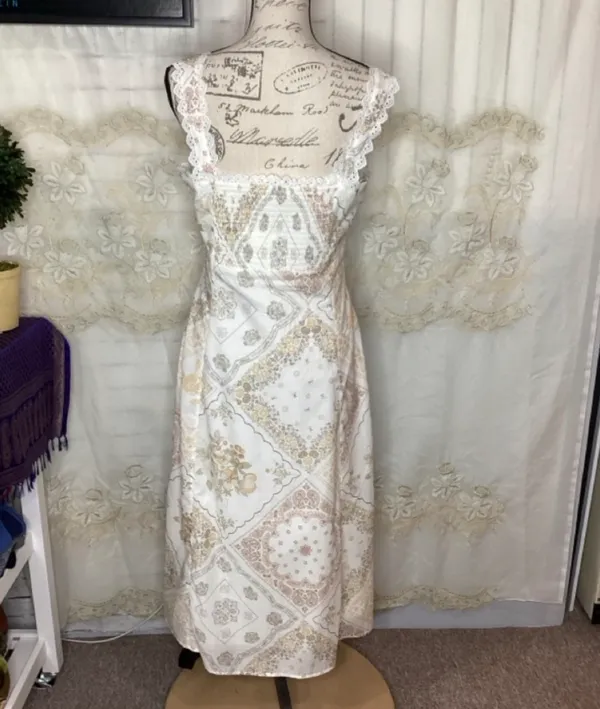 Altar’d State Boho Festival CottageCore Cotton Midi Dress NEW! Medium Retail $88 - Image 3