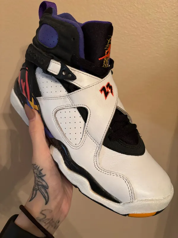 Air Jordan 8 Retro BG 'Three-Peat' - Image 2