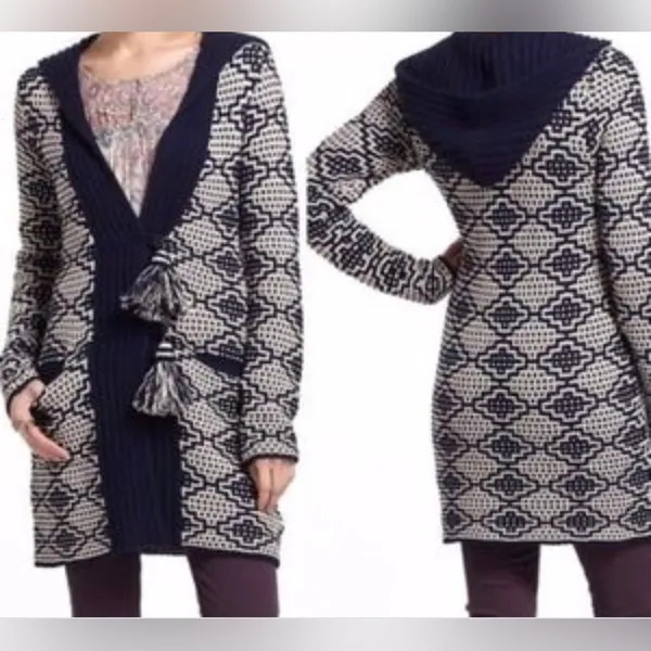 Anthropologie Fiets Voor2 Wool Blend Hooded Tassel Cardigan Sweater in Navy Beige Medium - Image 3