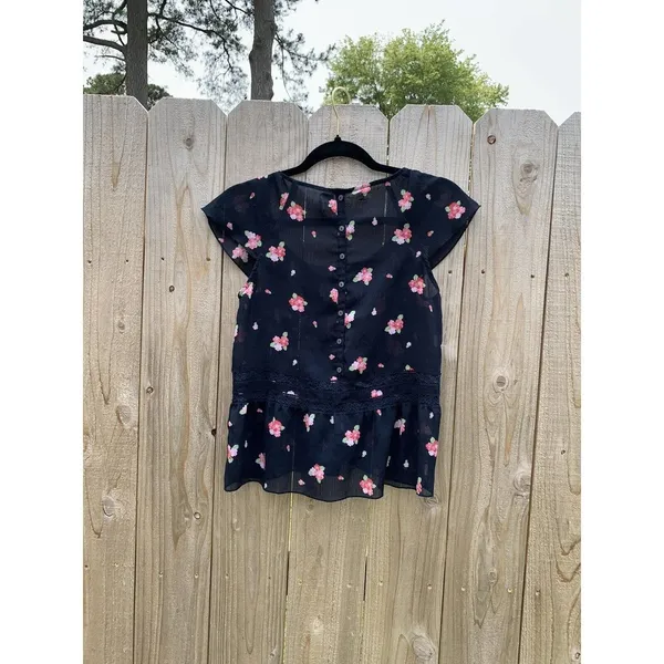 Abercrombie & Fitch Fluttery Floral Airy Short Sleeve Blouse Shirt Xs‎ Navy - Image 7